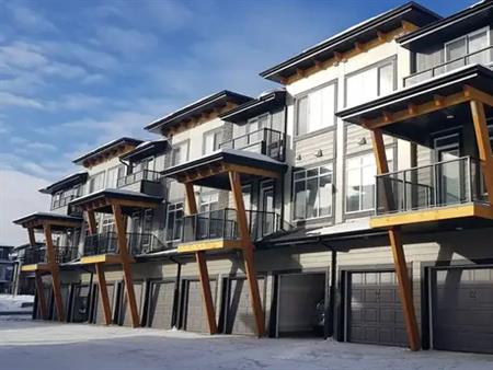 3 Bedroom Townhouse close to Hospital, YMCA, Shopping mall | 47 - 230 Seton Passage Southeast, Calgary