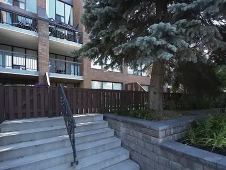 Luxury Condo in Mission area Own Bedroom/Bathroom | 105 - 330 26th AVE SW, Calgary