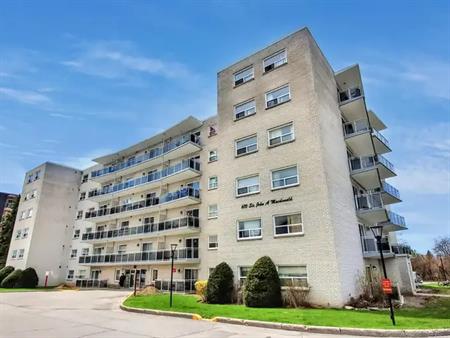 West Park I Apartments | 670 Sir John A. Macdonald Blvd, Kingston