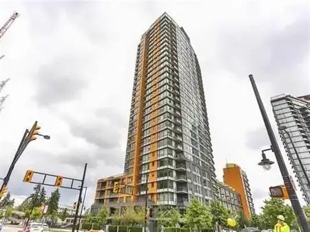 Coopers Lookout | 33 Smithe Street, North Vancouver