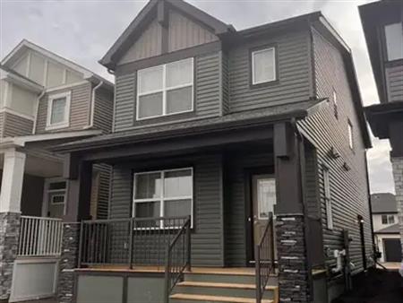 Newly Built 3 Bedroom House | 98 Legacy Reach Common Southeast, Calgary