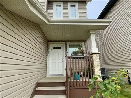 Three bedroom (Carpet), two and a half washroom, Duplex- Tamarak Common | 2806 15st NW, Edmonton