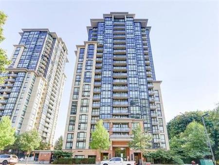 Second Floor Open Concept Condo for Rent Near Gateway Station!