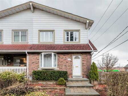 Gorgeous 3-Bdrm Semi-Detached Home by The Danforth