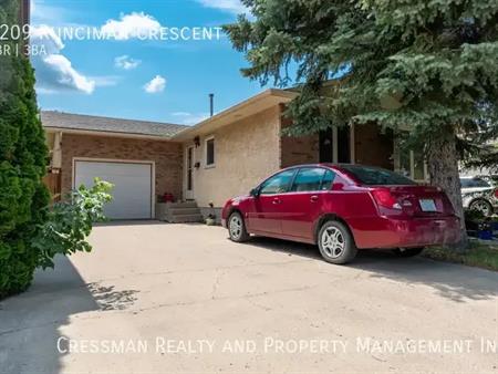 1209 Runciman Crescent | 1209 Runciman Crescent, Regina