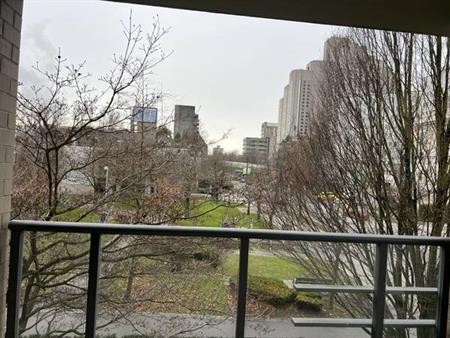 2bdrm condo near VGH hospital for. rent