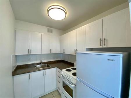 AVAILABLE NOW1st!!! Bachelor Apartment