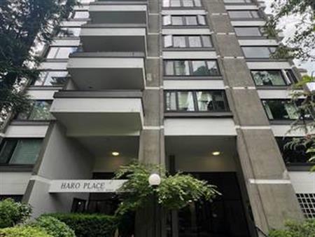 Large 2 Bed,2bath, 2balcony view suite - midrise