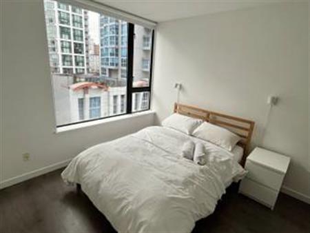 Furnished 2 Bed 2 Bath appartment Yaletown