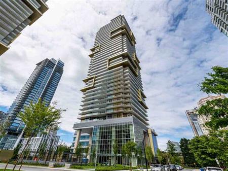 3200/ 2br - 800ft2 - 2-bed 2-bath Central Metrotown w/v