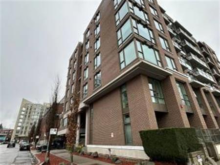 RESIDE - 1 BED + 1 BATH + DEN + 1 PARKING IN VANCOUVER