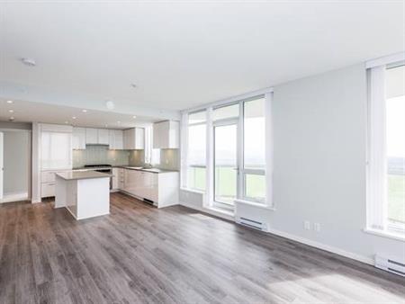 Hi-Rise CONDO Metrotown 2bed 2 bath for rent