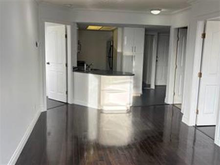 2 Bedroom 1 Bathroom Condo Downtown