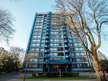 Blue Crest Apartments | 1625 West 13th Avenue, Vancouver