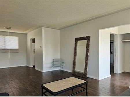 3 bedroom house in central edmonton