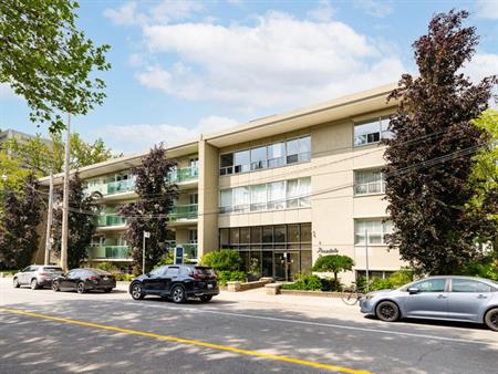 Rosedale Ravine Apartments | 4 Sherbourne St N, Toronto