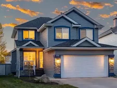 Beautiful 4 bedroom two storey home for Rent in Somerset | 130 Somerset Way Southwest, Calgary