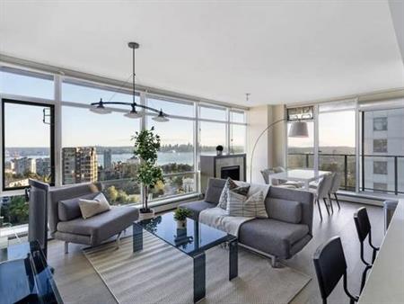 Furnished 2 Bedroom Lonsdale Quay