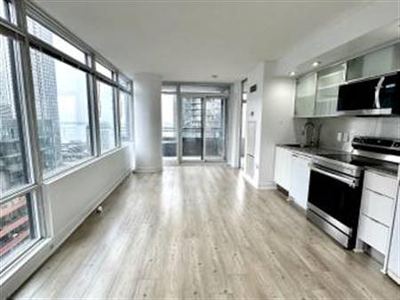 Corner unit condo for rent in downtown Toronto