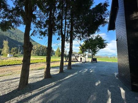 True country living with extraordinary views of mountains.