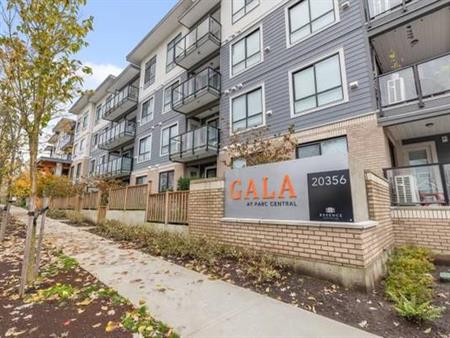 Modern 1-Bed, 1-Bath Condo at Gala at Parc Central