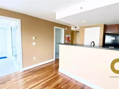 Quiet 1 Bed 1 Bath in Kitsilano! | 2137 West 10th Avenue, Vancouver