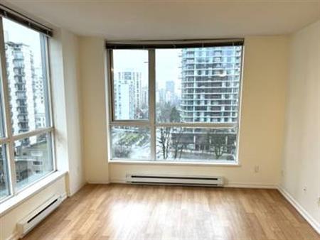 1 bedroom coal harbour view