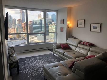 Stunning 1-bedroom + den 600 sq. ft. at The Capitol on Seymour