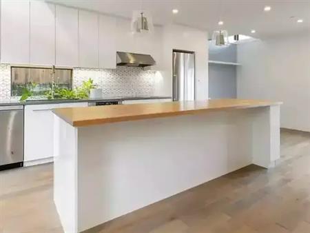 Luxury 2 Bedroom Laneway (Vancouver) | 2122 Newport Avenue, Vancouver