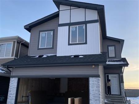 New House 4 Bedroom 2.5 Bathroom | 9449 Pear Crescent Southwest, Edmonton