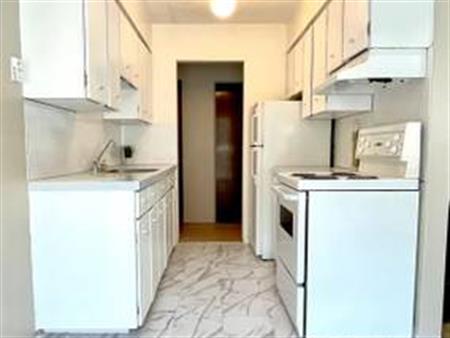 one bedroom unit apartment in Vancouver