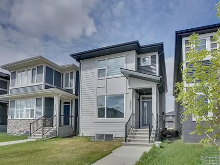 House for Rent | 534 Corner Meadows Way Northeast, Calgary