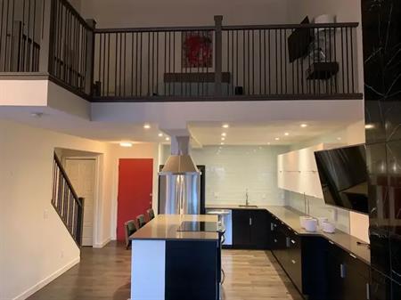 Beautiful quiet Loft Unit in the Beltline | 409 - 1111 13 Ave SW, Calgary