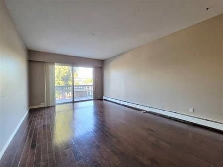 Spacious + Quiet 2 Bed + 1 Bath Suite - UNFURNISHED