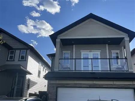 Beautiful attached garage House | Calgary