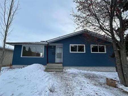 Cozy 3BR +2 dens/office,Detached & Oversized Double garage near Londonderry Mall | 6123 144 Avenue Northwest, Edmonton