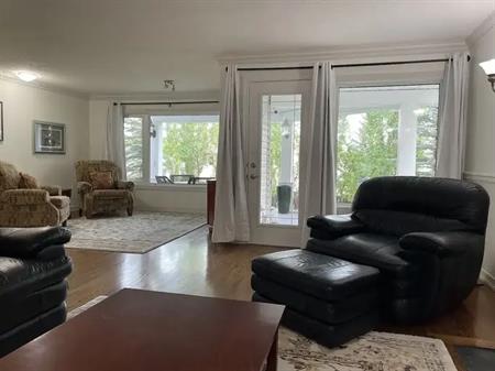 1400 SF Walkout Basement Suite in NW Edgemont | Calgary