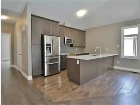 4540 Innes Rd | 4540 Innes Road, Orleans