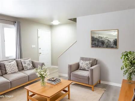 Trevella Townhomes | 1300 41 Street SE, Calgary