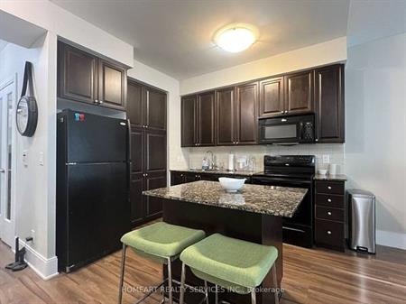 Burnhamthorpe & Confederation Furnished 1Bdrm +Den Flr To Ceiling Win