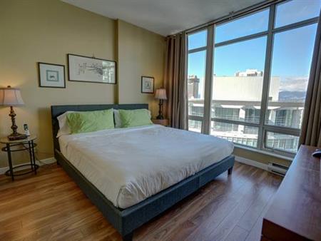 Fully Furnished 3 Beds 2 Baths & Balcony; Coal Harbour views #2503