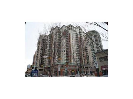 Utilities included west end downtown 2 bdrm apartment in Tarjan Pointe