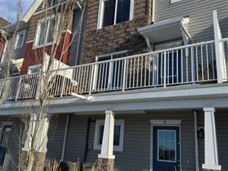 3 Bedroom 2.5 Bath Townhouse