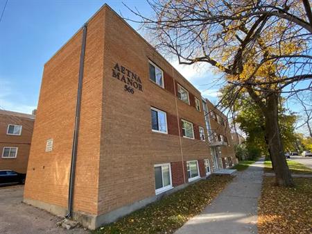 Aetna Manor | 566 McMillan Avenue, Winnipeg