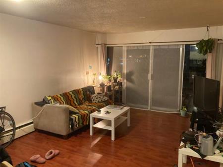 Large one bedroom apartment unit on East Broadway near Fraser st & VCC