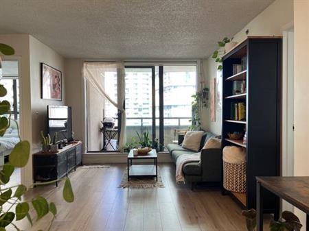 Downtown / Yaletown 2 bed + 2 bath (Vancouver)