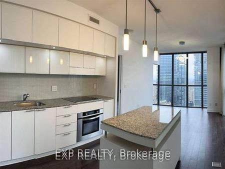 Bloor/Jarvis-Modern Spacious 2Bdrm 2Bath