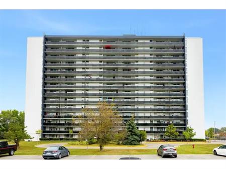 2250 Homelands Dr | 2250 Homelands Dr, Mississauga