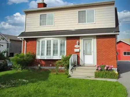 1359 Labrie Ave | 1359 Labrie Ave, Ottawa