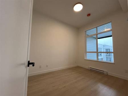 BRAND NEW PENTHOUSE – 1BD - IN LANGLEY FOR RENT